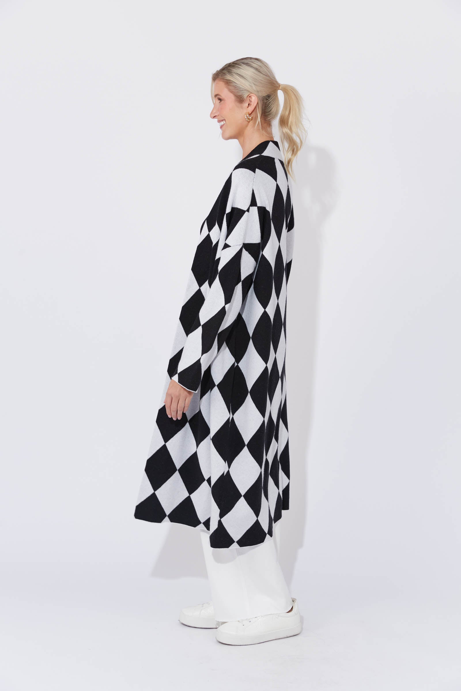 Casablanca Cardigan - White/Kohl