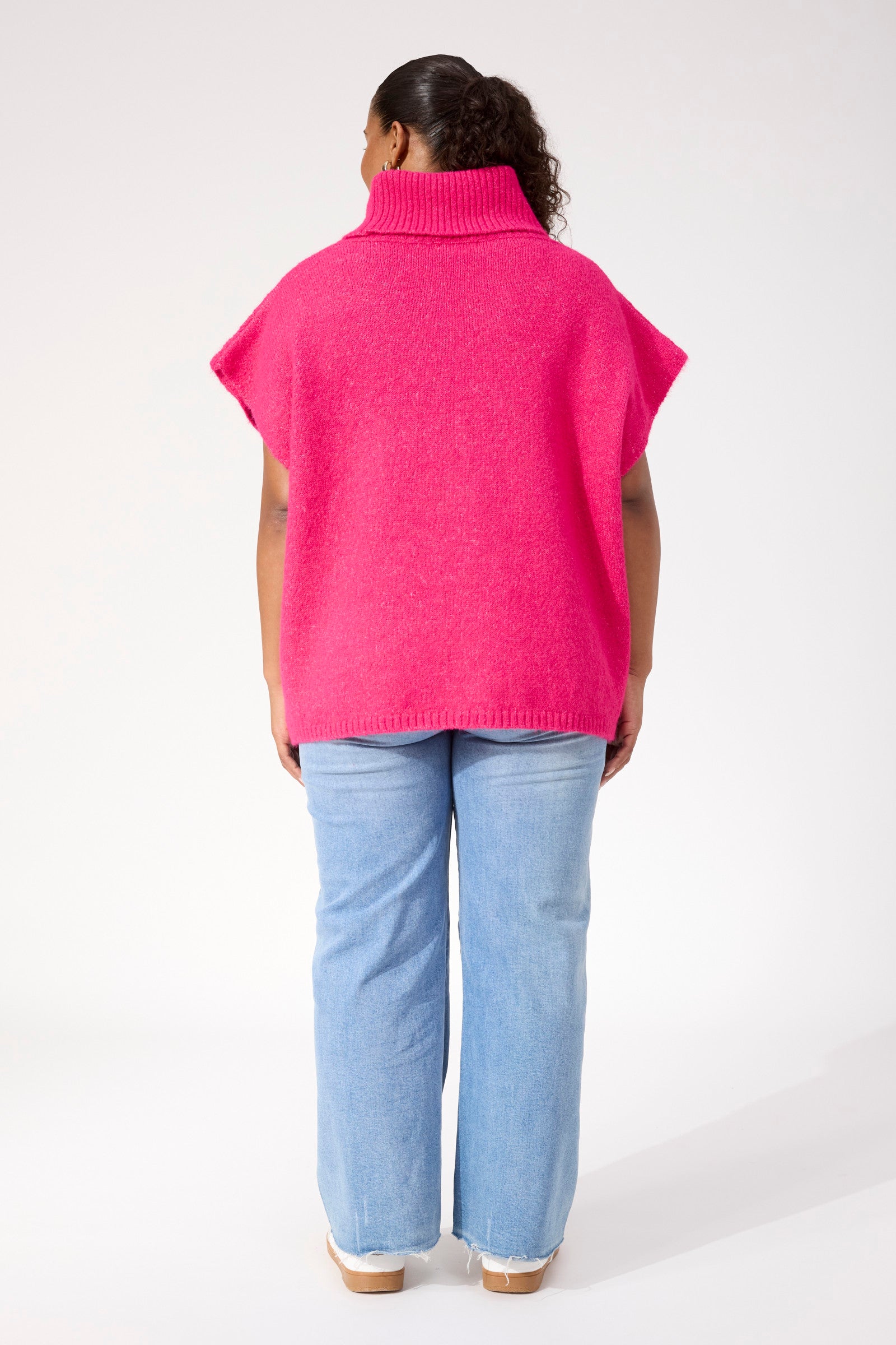 Valenza Knit Poncho - Hot Pink