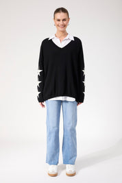 Vermont Star V Neck Jumper - Black