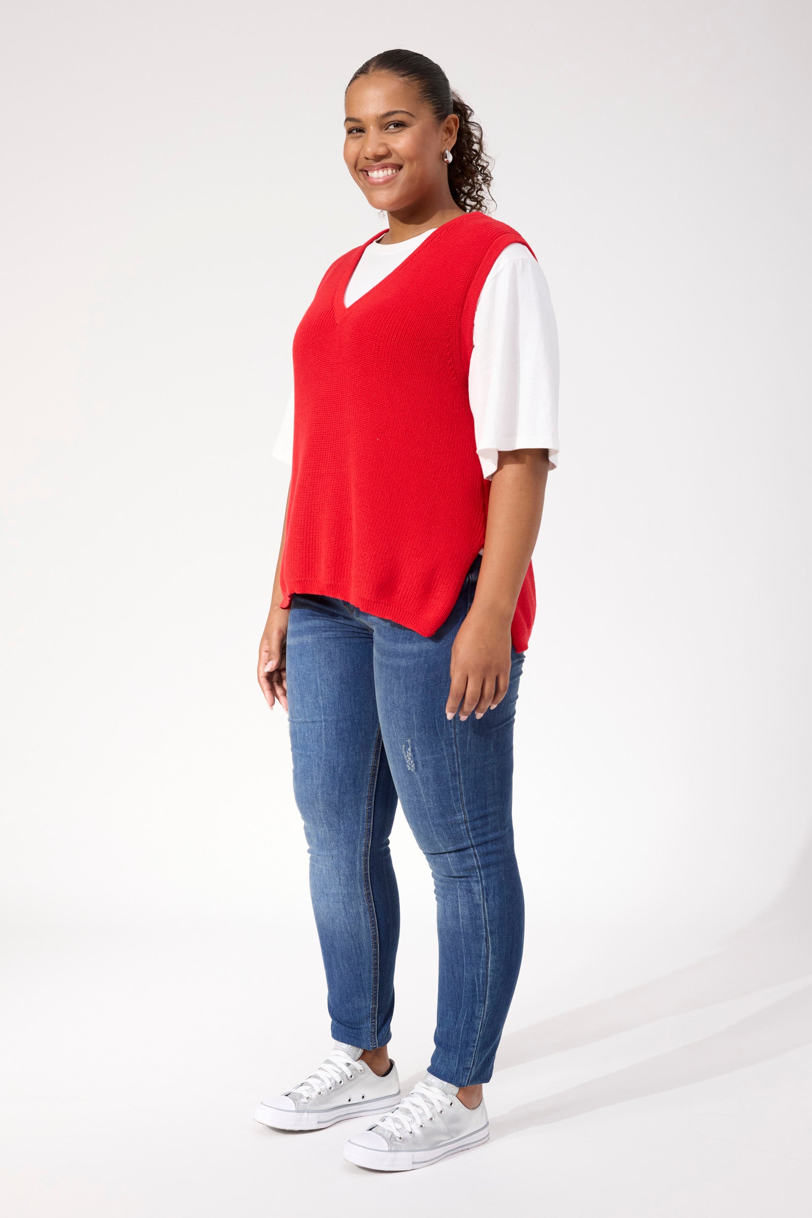 Alaska Knit Vest - Red