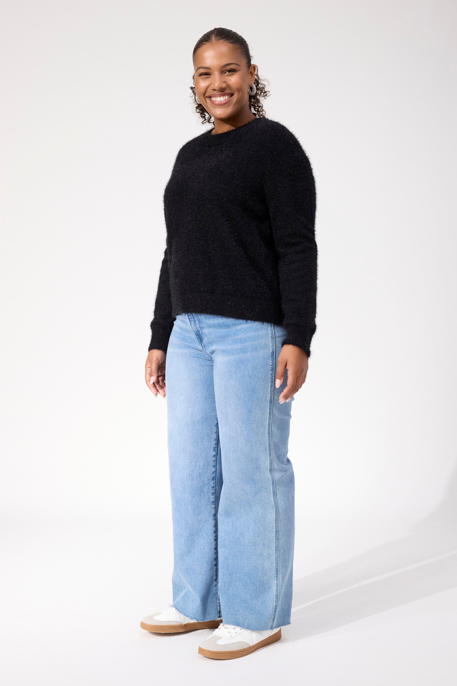 Hakuba Jumper - Black