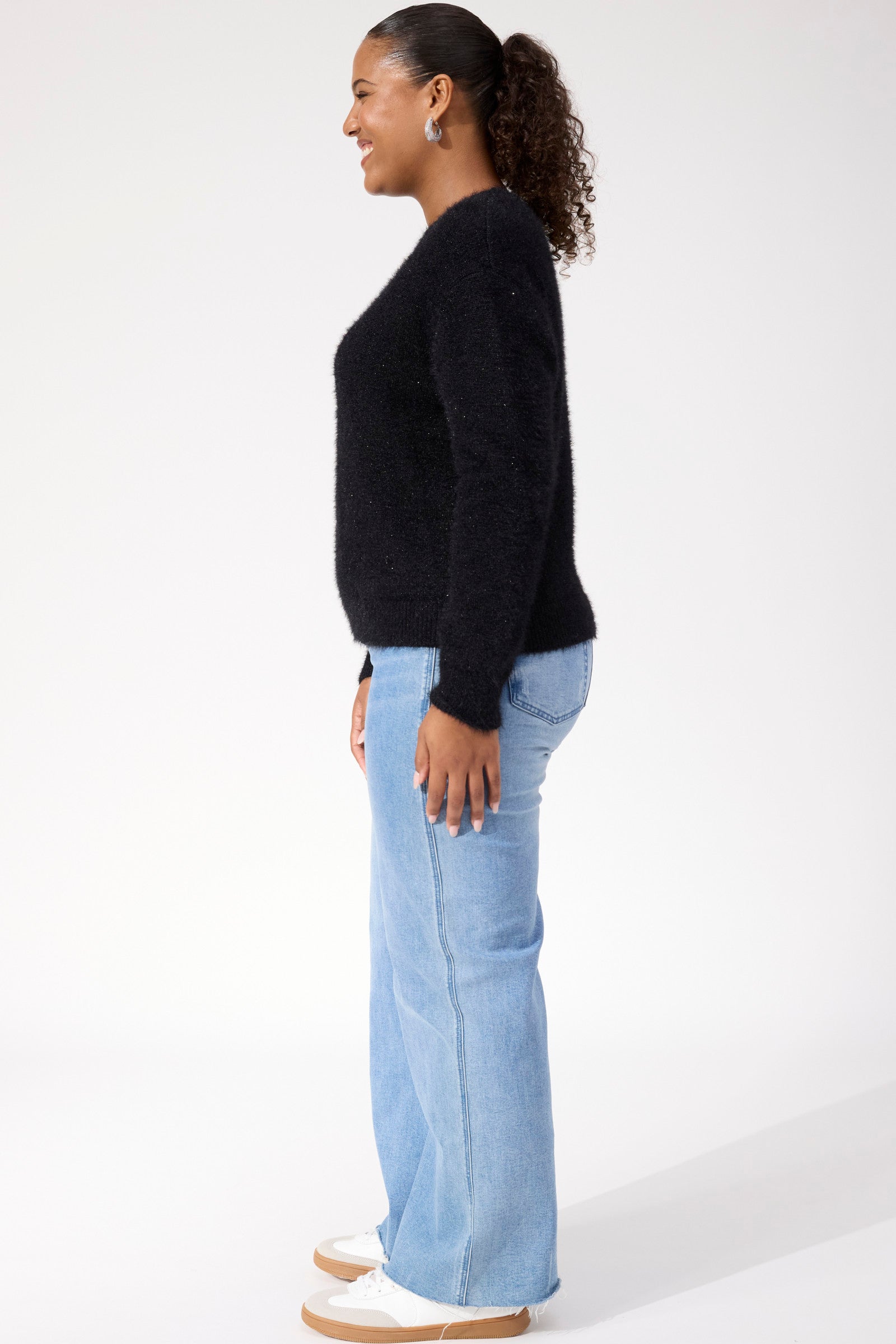 Hakuba Jumper - Black