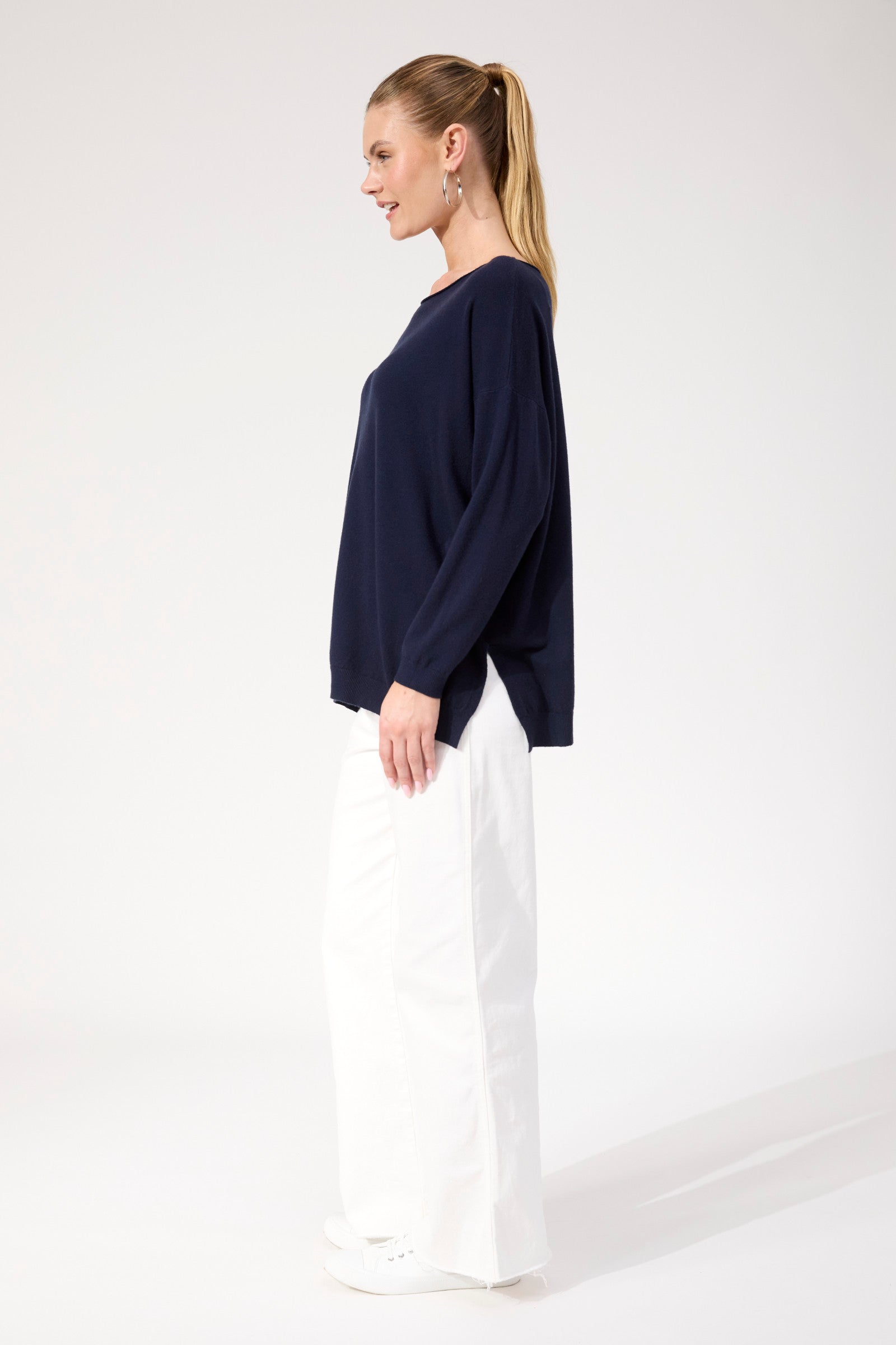 Chamonix Jumper - Navy