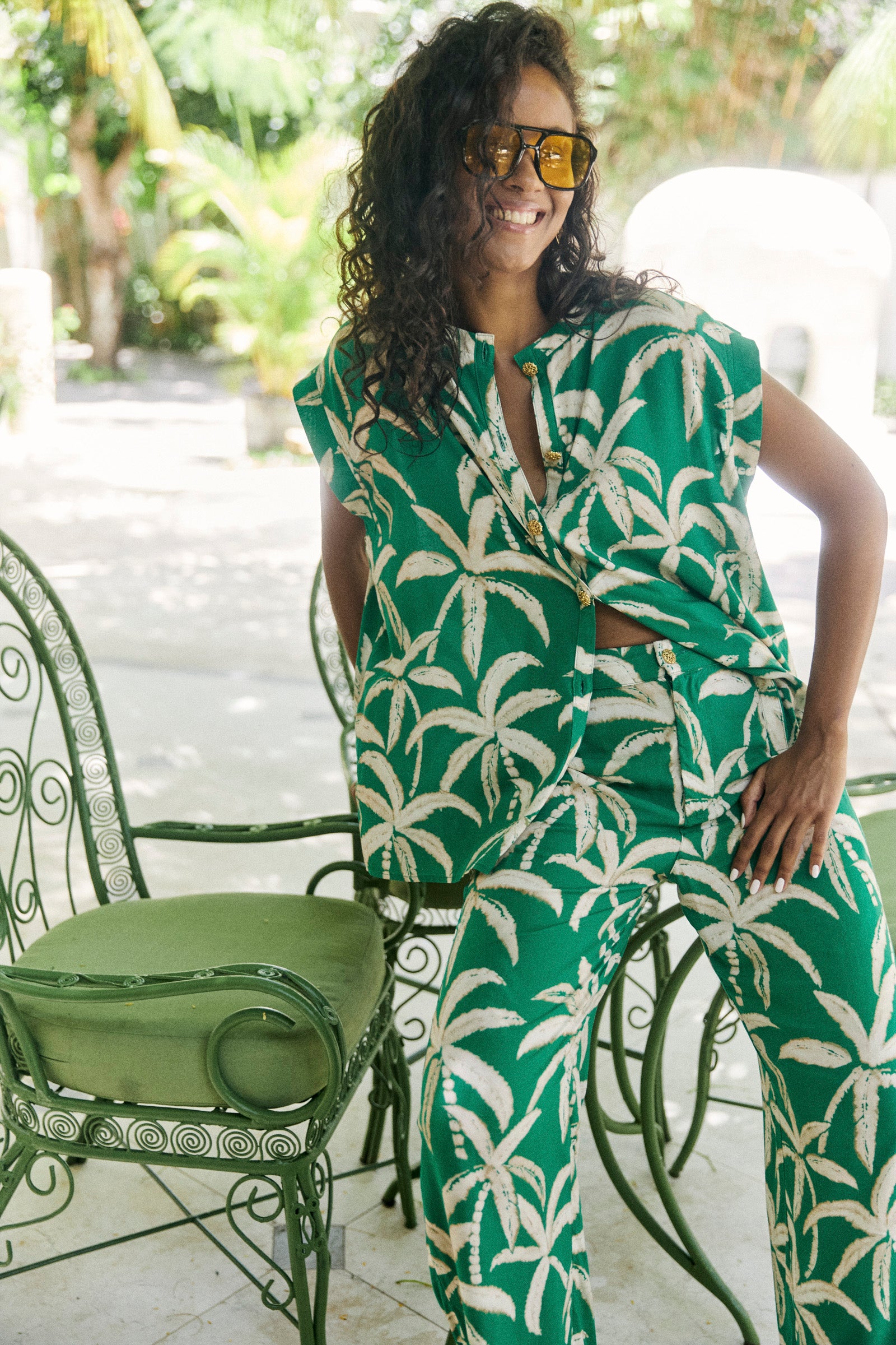 Congo Button Top - Palm