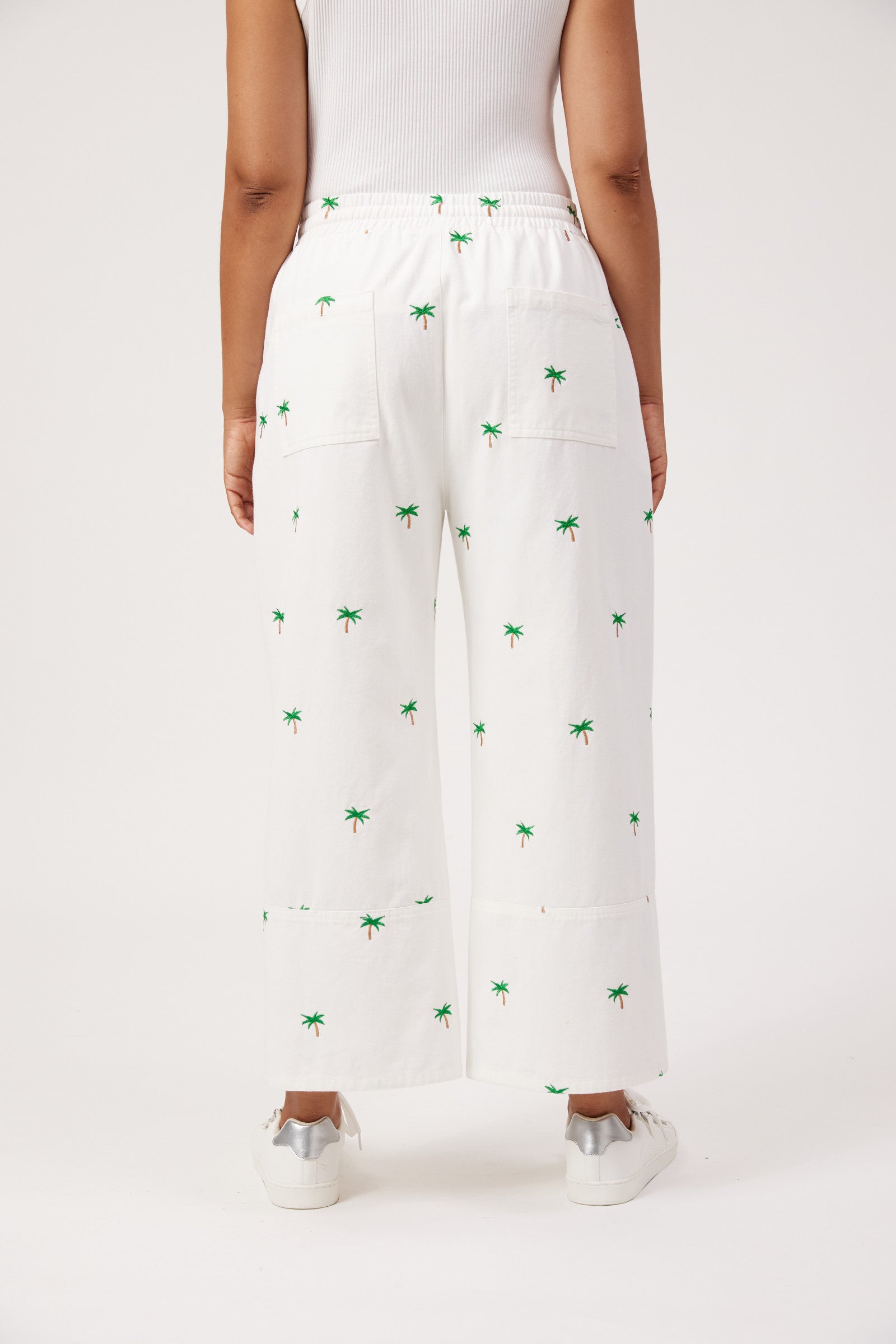 Mauritius Embroidered Denim Pant - White