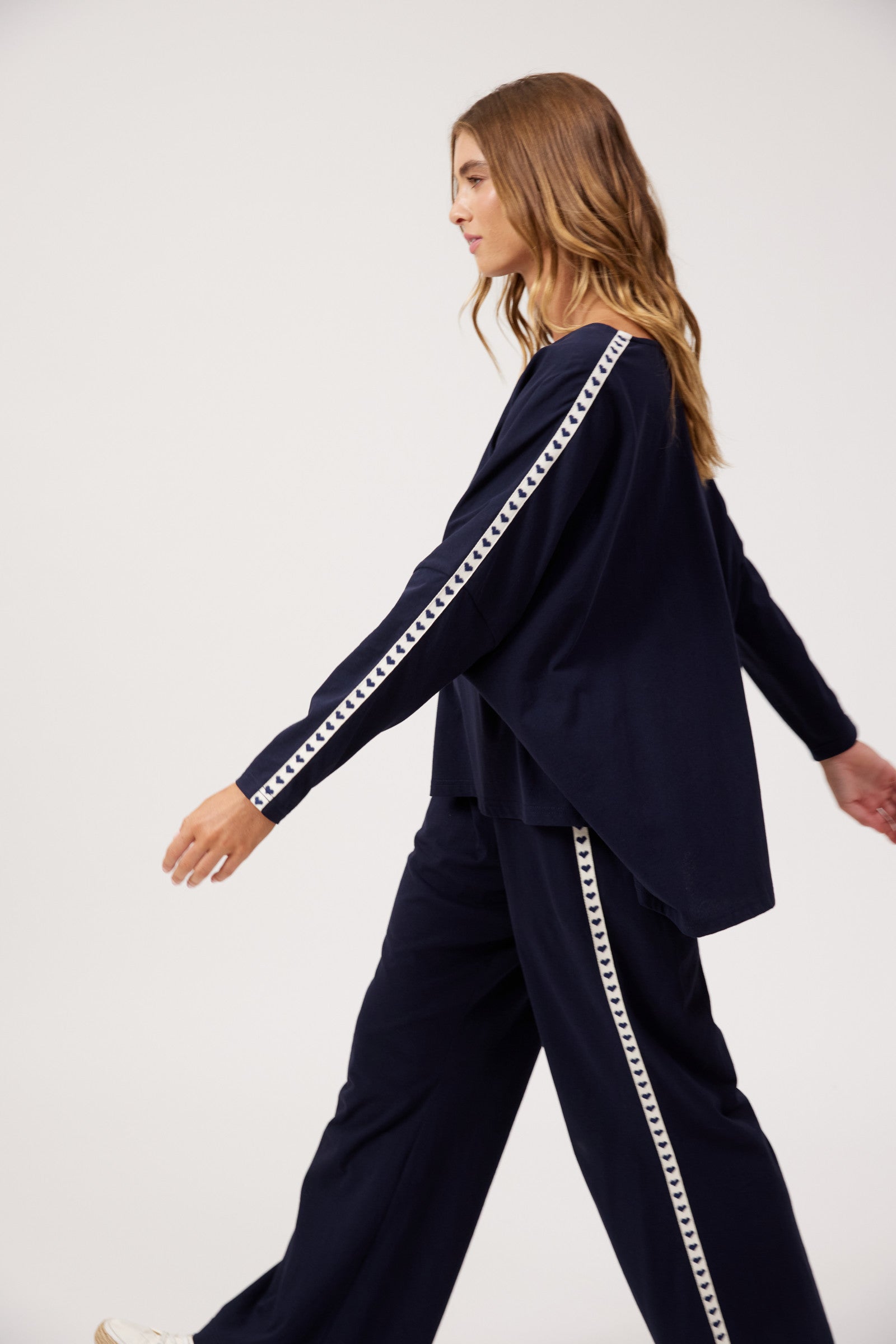 Elba Heart Long Sleeve Tshirt - Navy
