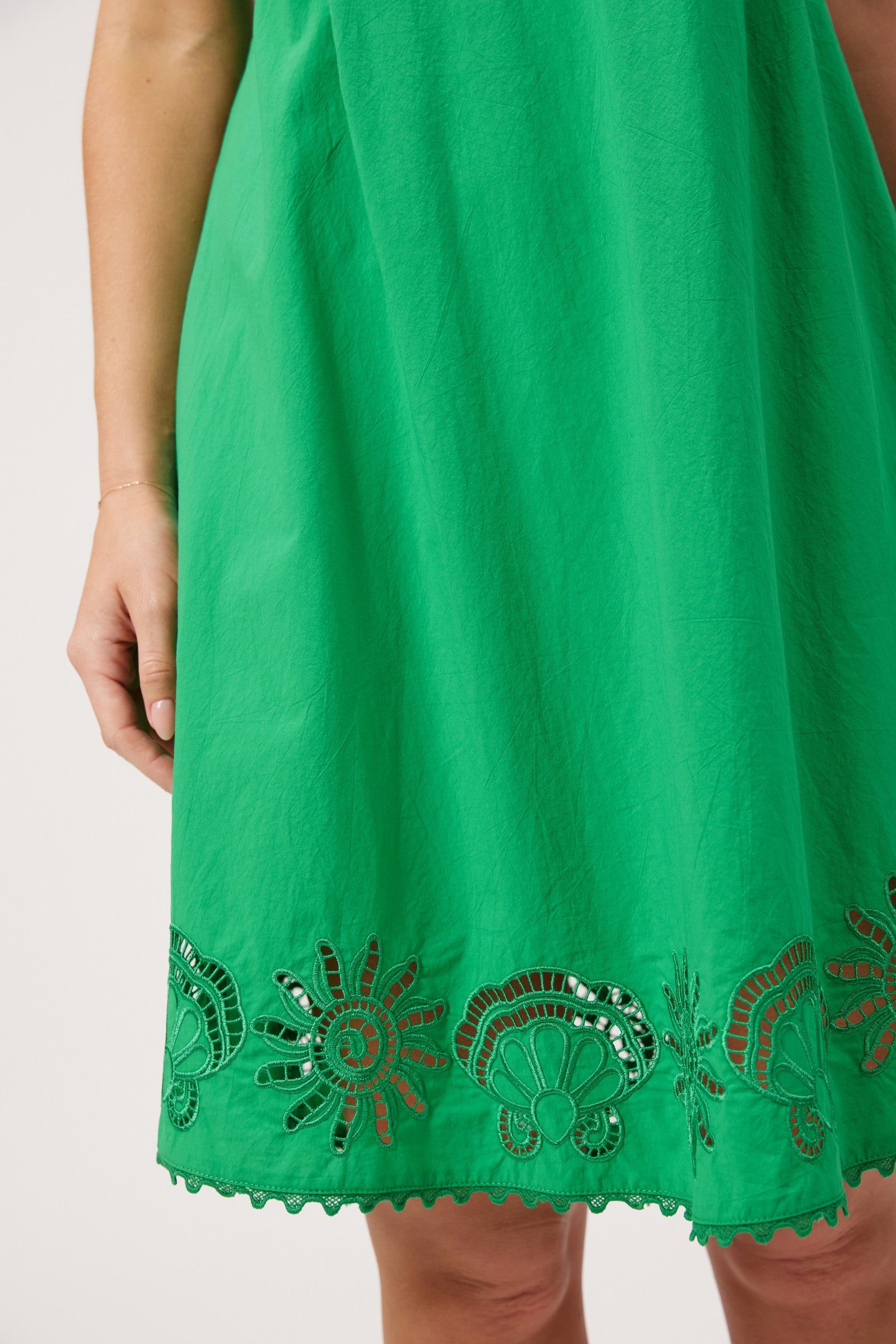 Larissa Broderie Dress - Green